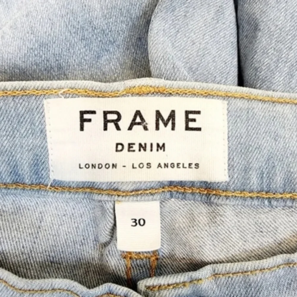Frame Denim Le Skinny de Jeanne Distressed Jeans Pants